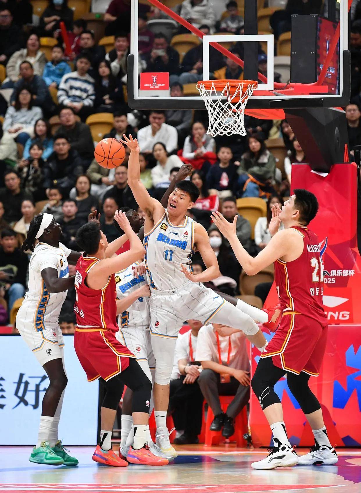 山西男篮主场击败四川男篮，实现反弹的简单介绍