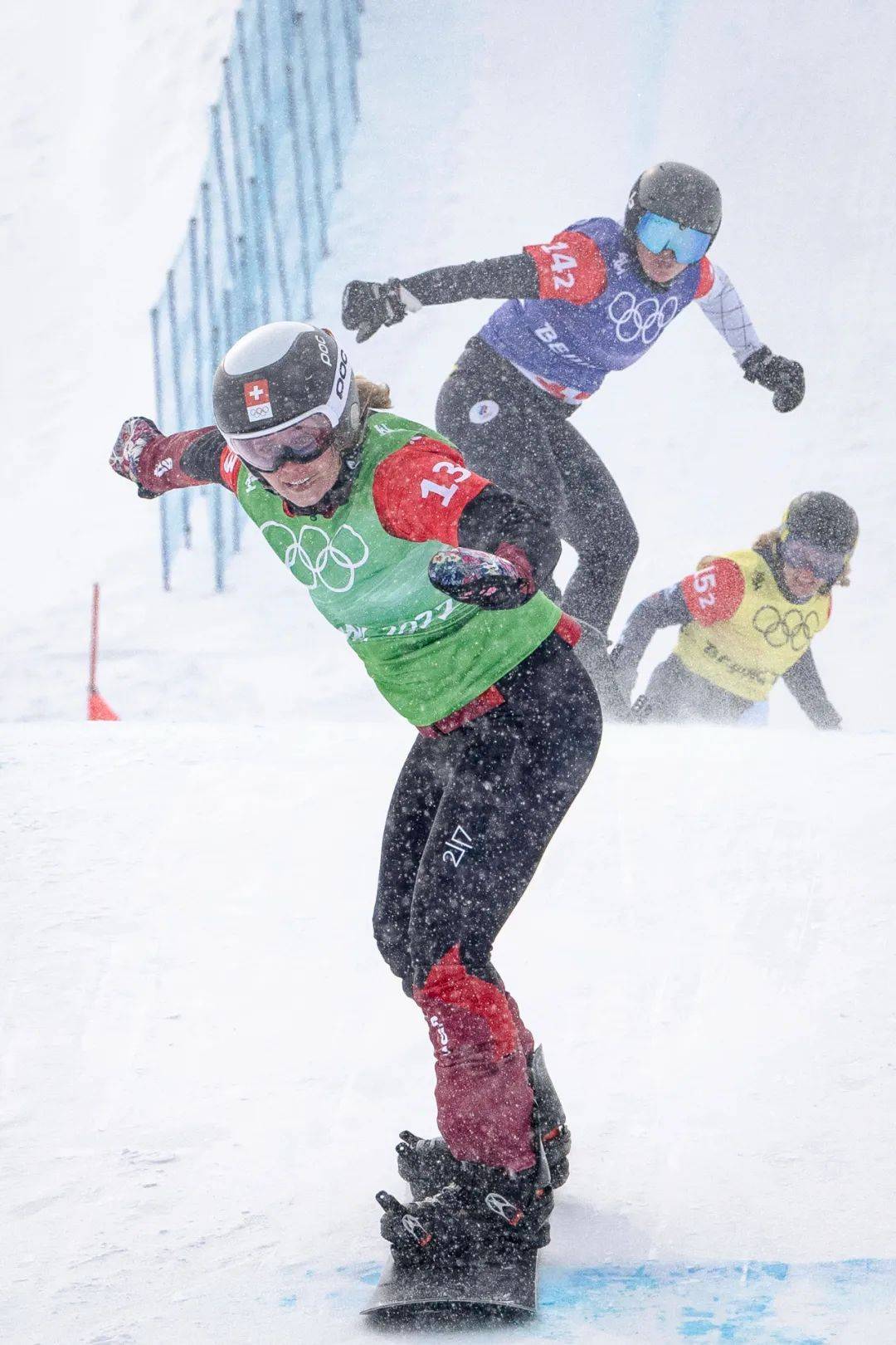 瑞士队横扫男子长距离滑雪项目
